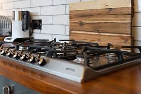 Host Stay Foundry Street Retreat