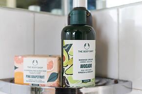 Host Stay Foundry Street Retreat