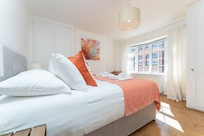 Host Stay Sunny Terrace on Robert Street