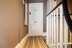 Host Stay St James Studio