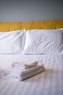 Host Stay St James Studio