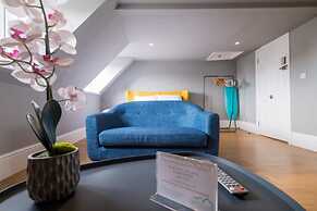 Host Stay St James Studio