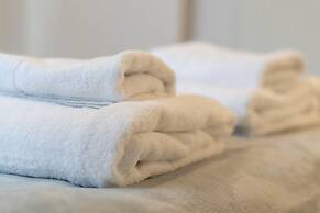 Host Stay Temple Street Townhouse