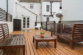 Host Stay Temple Street Townhouse