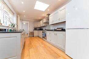 Host Stay Temple Street Townhouse