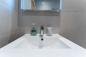 Host Stay Sackville Apartment