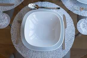 Host Stay Sackville Apartment