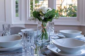 Host Stay Sackville Apartment