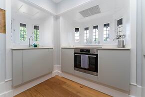 Host Stay Sackville Apartment