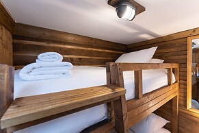 Host Stay Grafton Woodshack