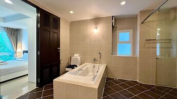 6-58 - 2 Bdr Spacious Penthouse With Shared Pool