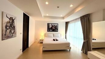 6-58 - 2 Bdr Spacious Penthouse With Shared Pool