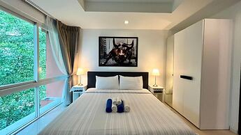 6-58 - 2 Bdr Spacious Penthouse With Shared Pool
