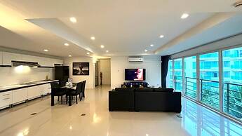 6-58 - 2 Bdr Spacious Penthouse With Shared Pool