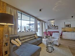 Luxury Apartment With Balcony and Access to Sauna