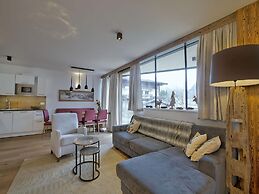 Luxury Apartment With Balcony and Access to Sauna