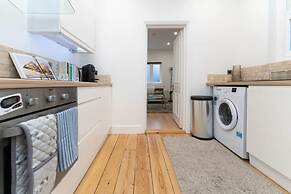 Host Stay Upper Rock Rest