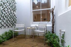 Host Stay Upper Rock Rest