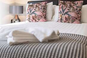 Host Stay Upper Rock Rest