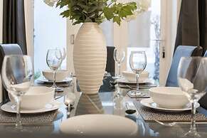 Host Stay Upper Rock Rest