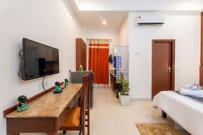 The Lodgers Hotel and Banquet Sector 38