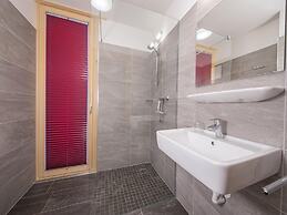 Modern Apartment With Garden, With Access to Sauna