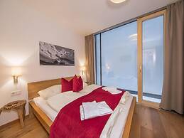 Modern Apartment With Garden, With Access to Sauna