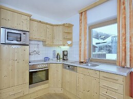 Holiday Home in Konigsleiten With Swimming Pool