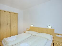 Holiday Home in Konigsleiten With Swimming Pool