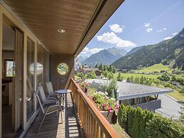 Holiday Home in Konigsleiten With Swimming Pool