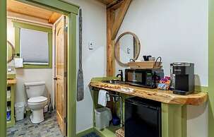 Downtown Camden Hotel