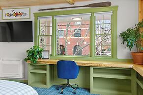 Downtown Camden Hotel