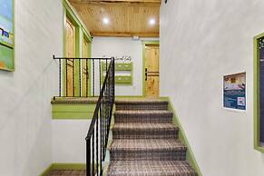 Downtown Camden Hotel