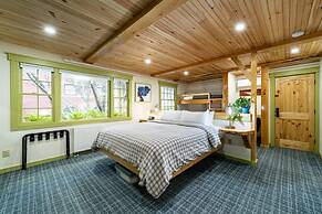 Downtown Camden Hotel