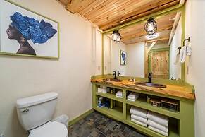 Downtown Camden Hotel