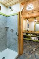 Downtown Camden Hotel