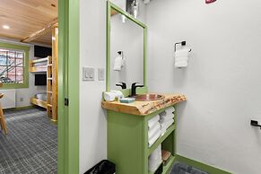 Downtown Camden Hotel