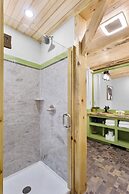 Downtown Camden Hotel