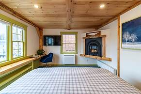 Downtown Camden Hotel