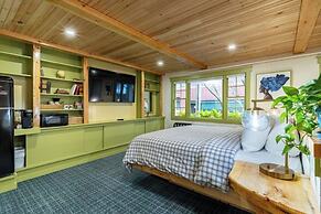 Downtown Camden Hotel