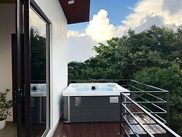 Nambi Monteverde