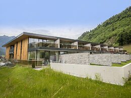 Modern Apartment With Garden, With Access to Sauna