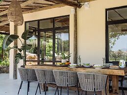 Lavish Villa With Private Pool