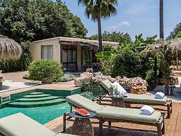 Lavish Villa With Private Pool