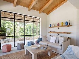 Lavish Villa With Private Pool