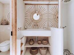 Lavish Villa With Private Pool