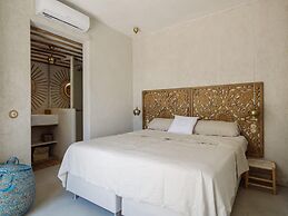 Lavish Villa With Private Pool