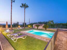 Ses Covetes - Villa With Private Pool In Petra