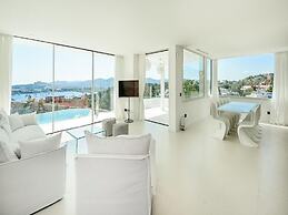 Charming Villa in Delightful Gateway