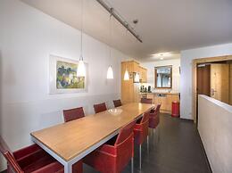 Holiday Home in Konigsleiten With Swimming Pool